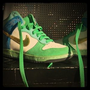 Super Cute Nike Dunk High 6.0